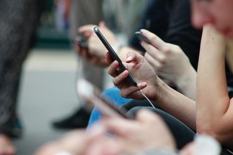 被華為反超，一季度iPhone在全球智能手機(jī)市場份額降至第三
